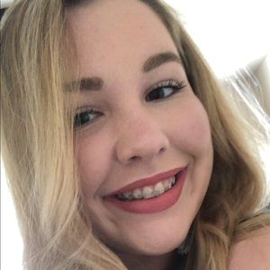 Meet your Posher, Addie